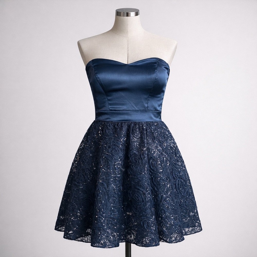 Homecoming Navy Strapless Fit & Flare Dress Sequin Lace Lily Rose Size 3 Party